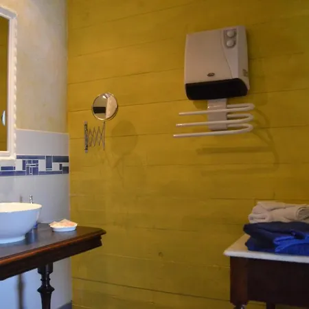 Le Clos Des Pommes Pensión 3*